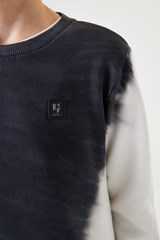 s43464-2884-flatshots-detail-2000-1c1ef0f6-2